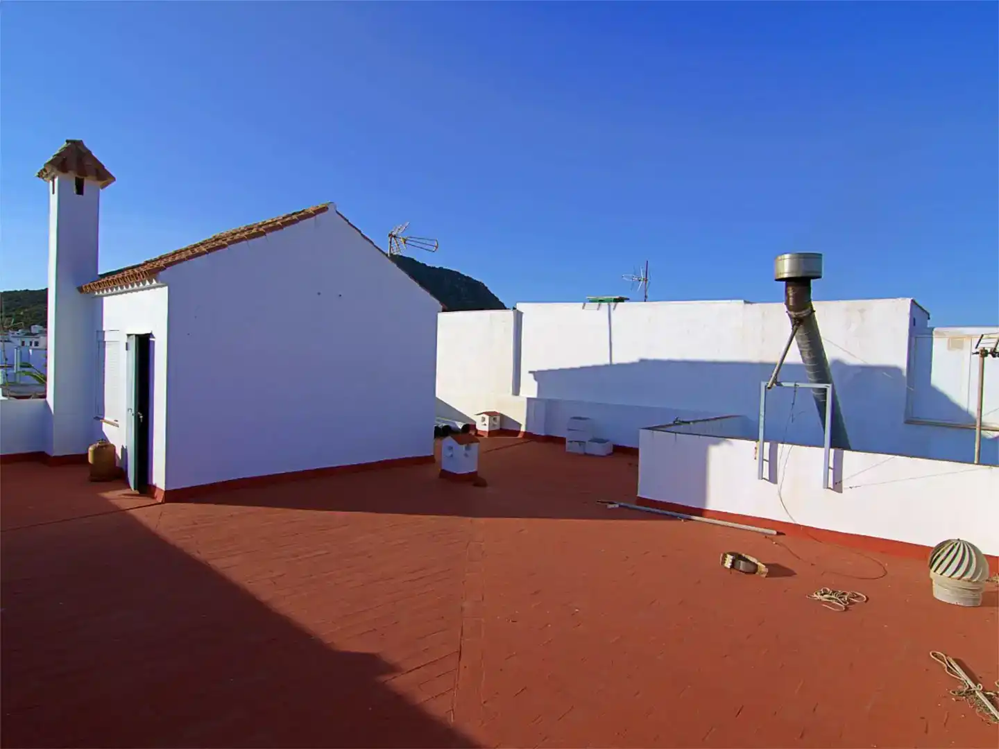 Terraza de Local en venta en Zahara de los Atunes con Aire acondicionado y Amueblado