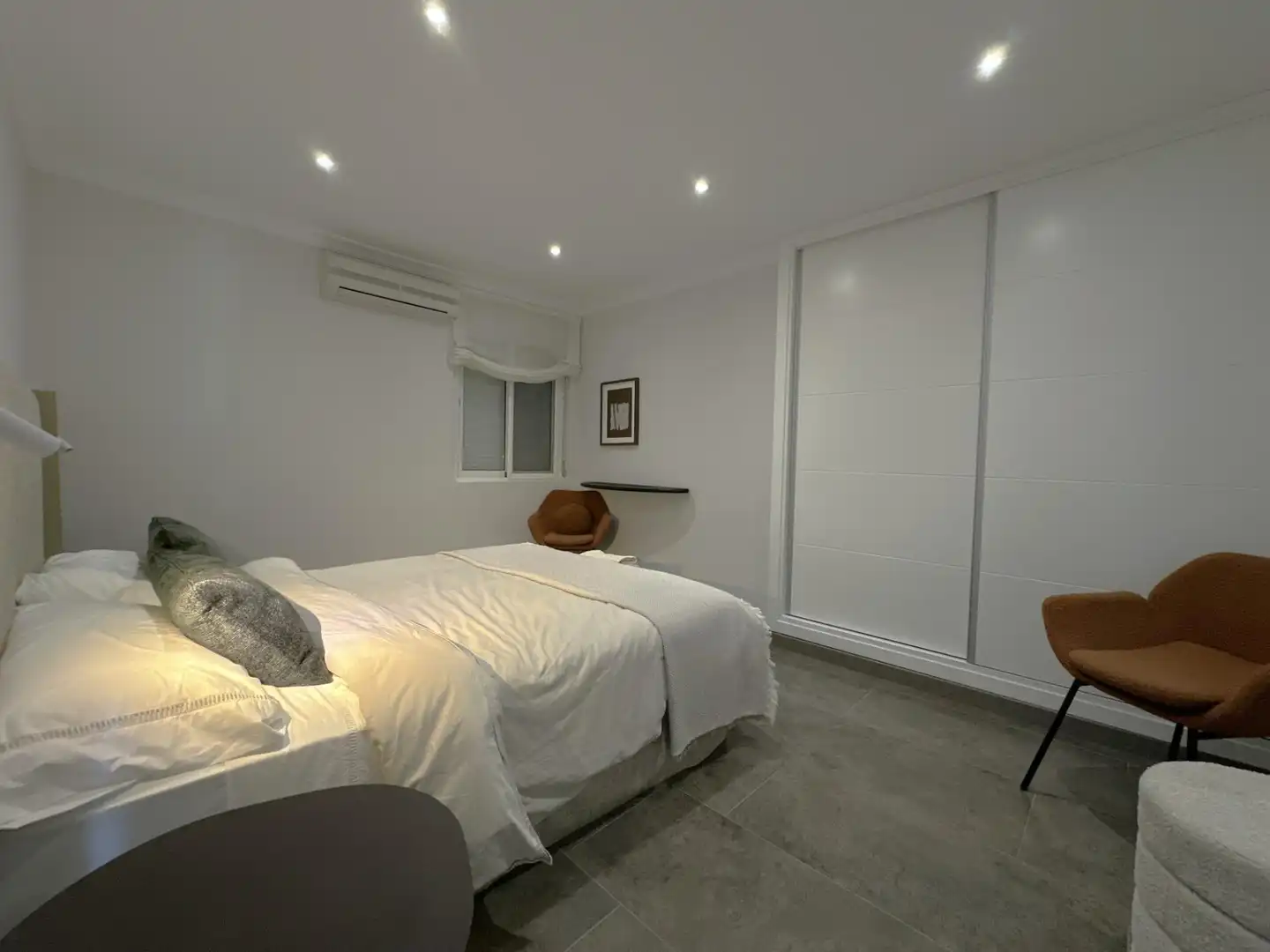 Bedroom of Flat for sale in Fuengirola