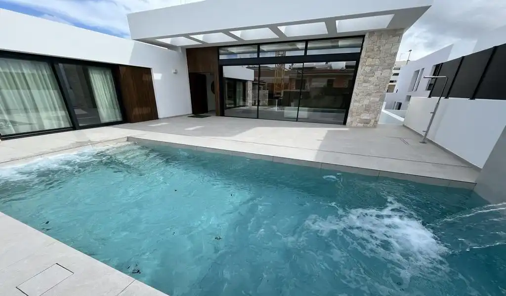 Villa avec piscine à vendre à Rojales