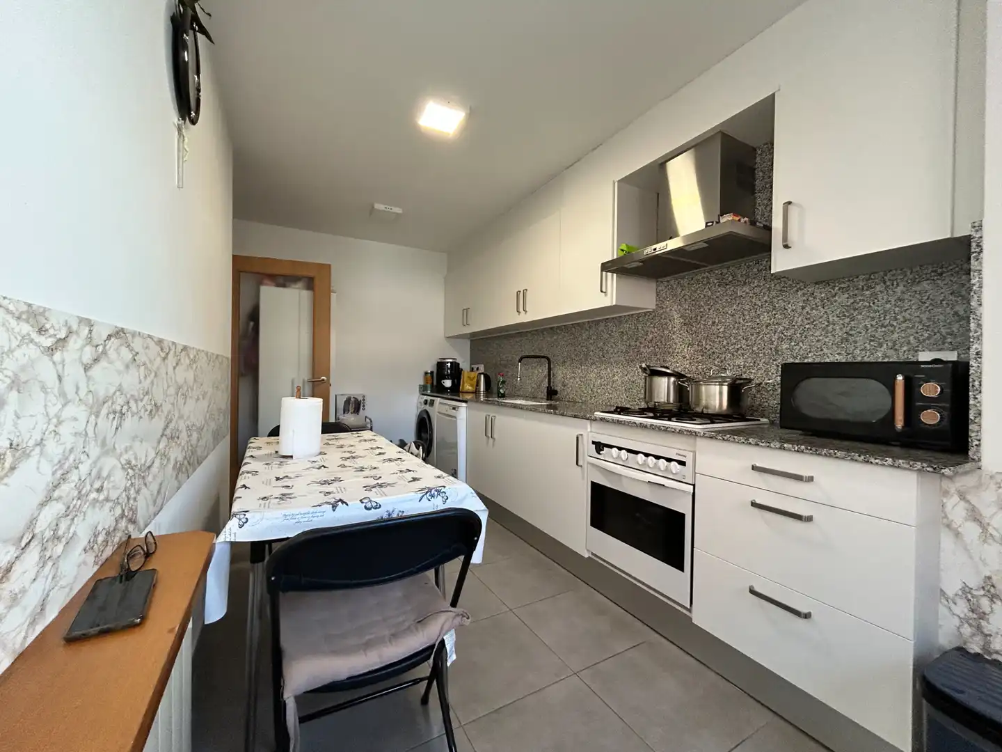 Kitchen of Flat for sale in Olot  with Heating, Terrace and Balcony