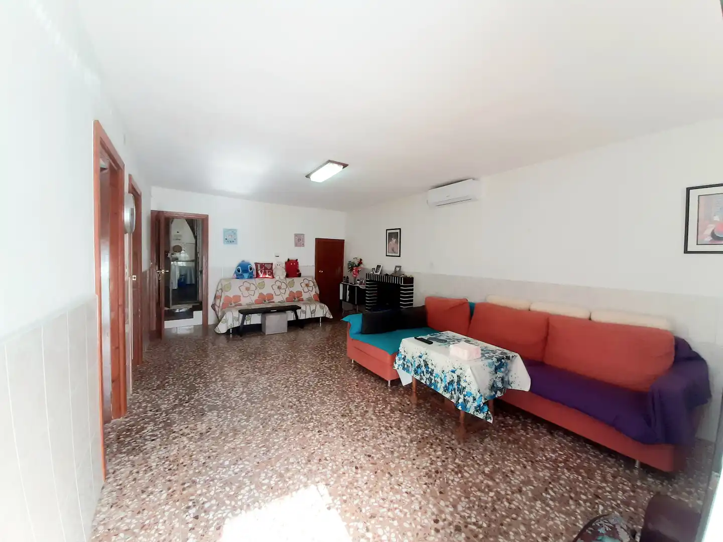 Sala d'estar de Casa adosada en venda en Mula amb Aire condicionat, Calefacció i Jardí privat