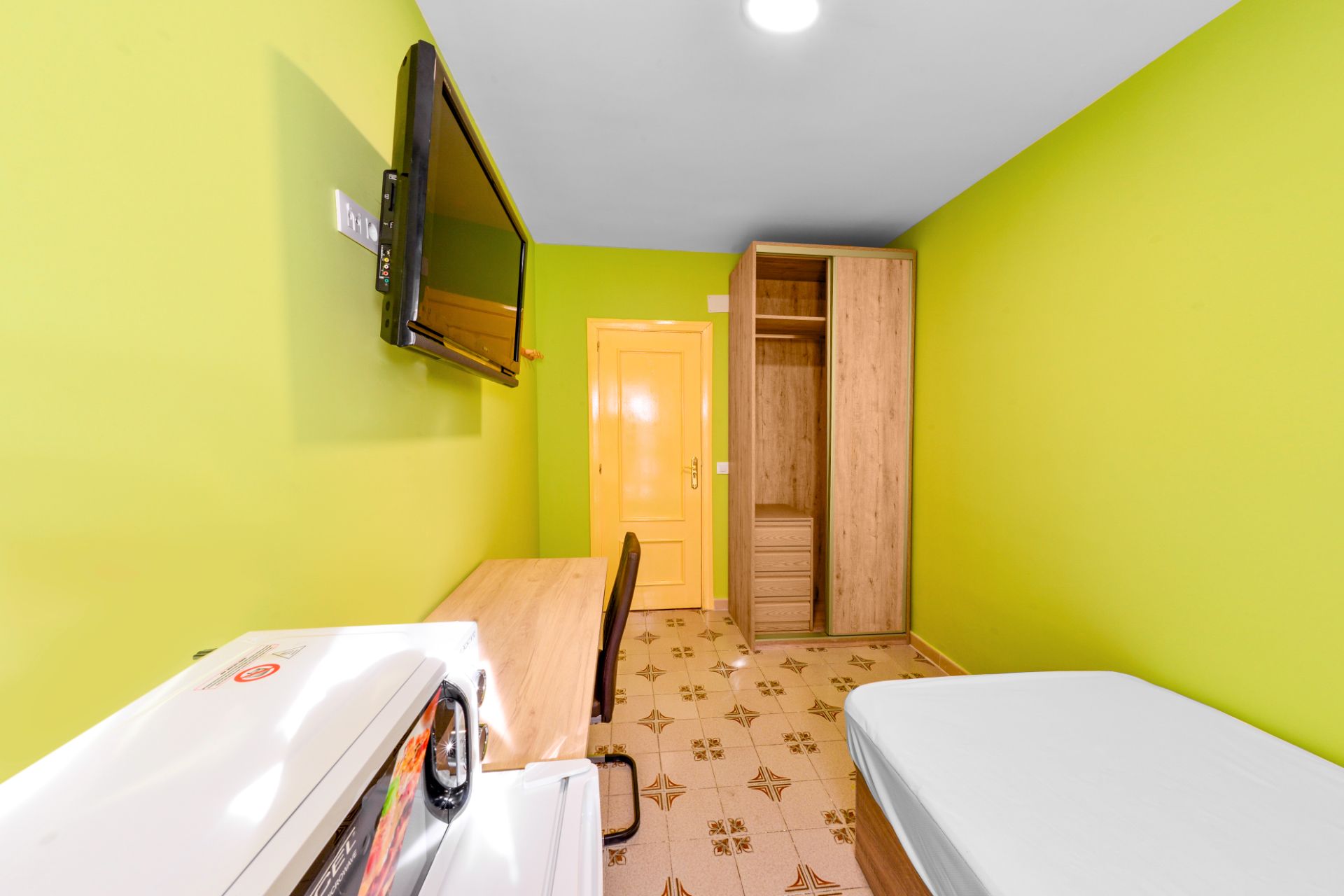 Flat to share in Calle Ferrocarril, Centro