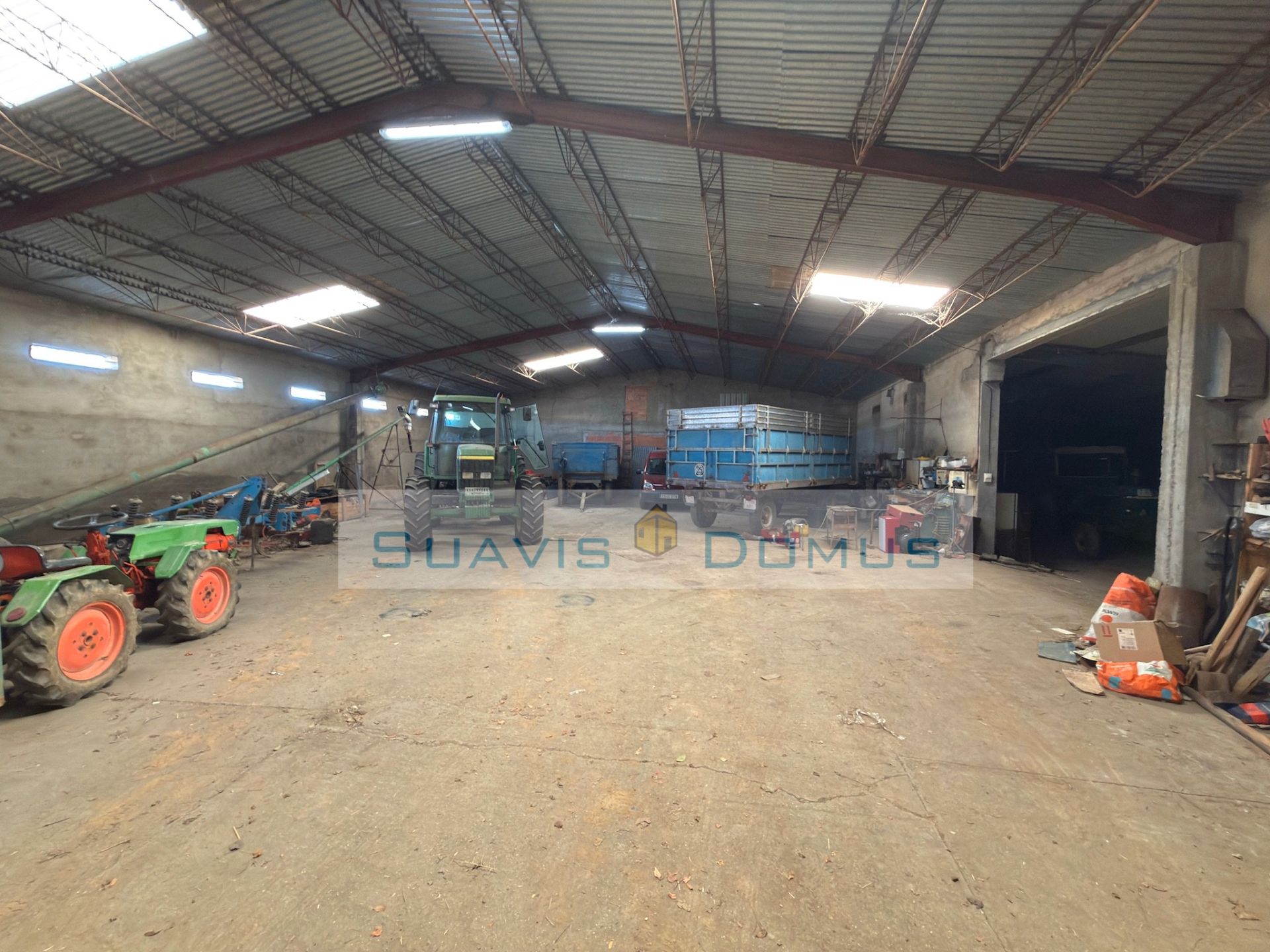 Nau industrial en venda en Sanzoles