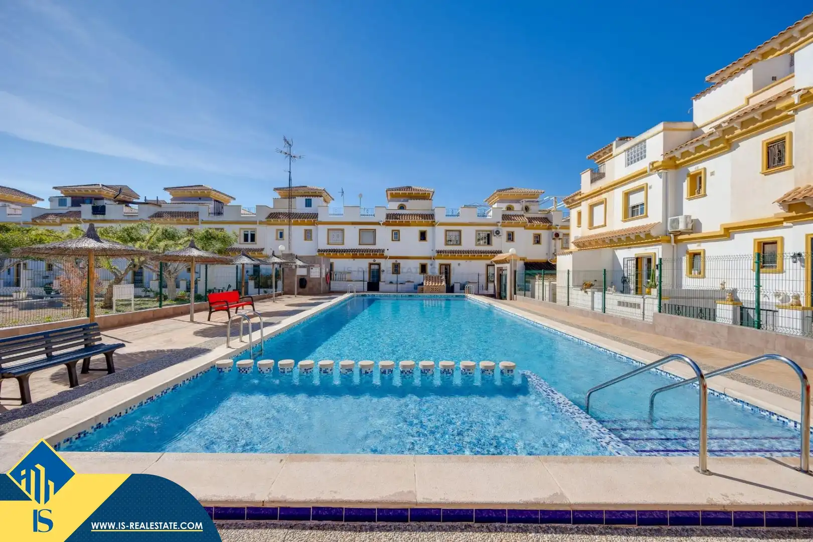 Pis amb piscina en venda a Nueva Torrevieja - Aguas Nuevas