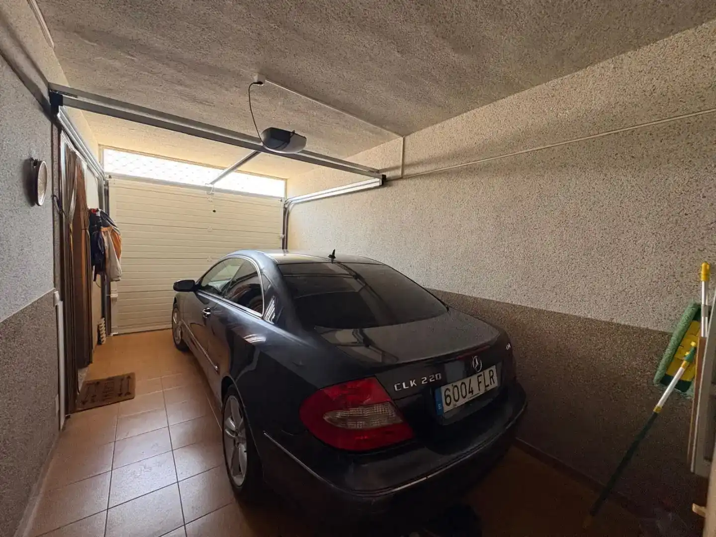 Aparcament de Pis en venda en Carboneros amb Aire condicionat, Jardí privat i Balcó