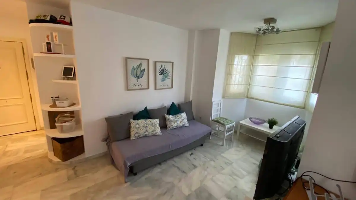 Sala d'estar de Planta baixa en venda en Benalmádena amb Aire condicionat, Calefacció i Piscina