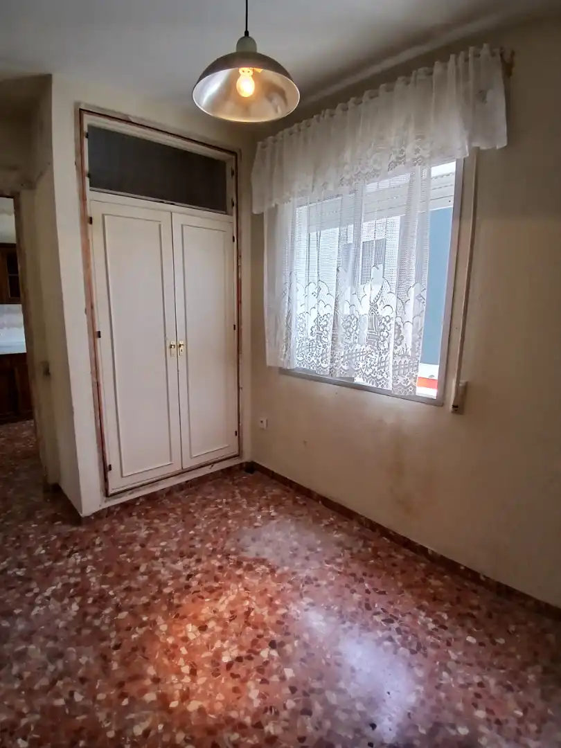 Habitación de Piso en venta en El Puerto de Santa María con Balcón y Alarma