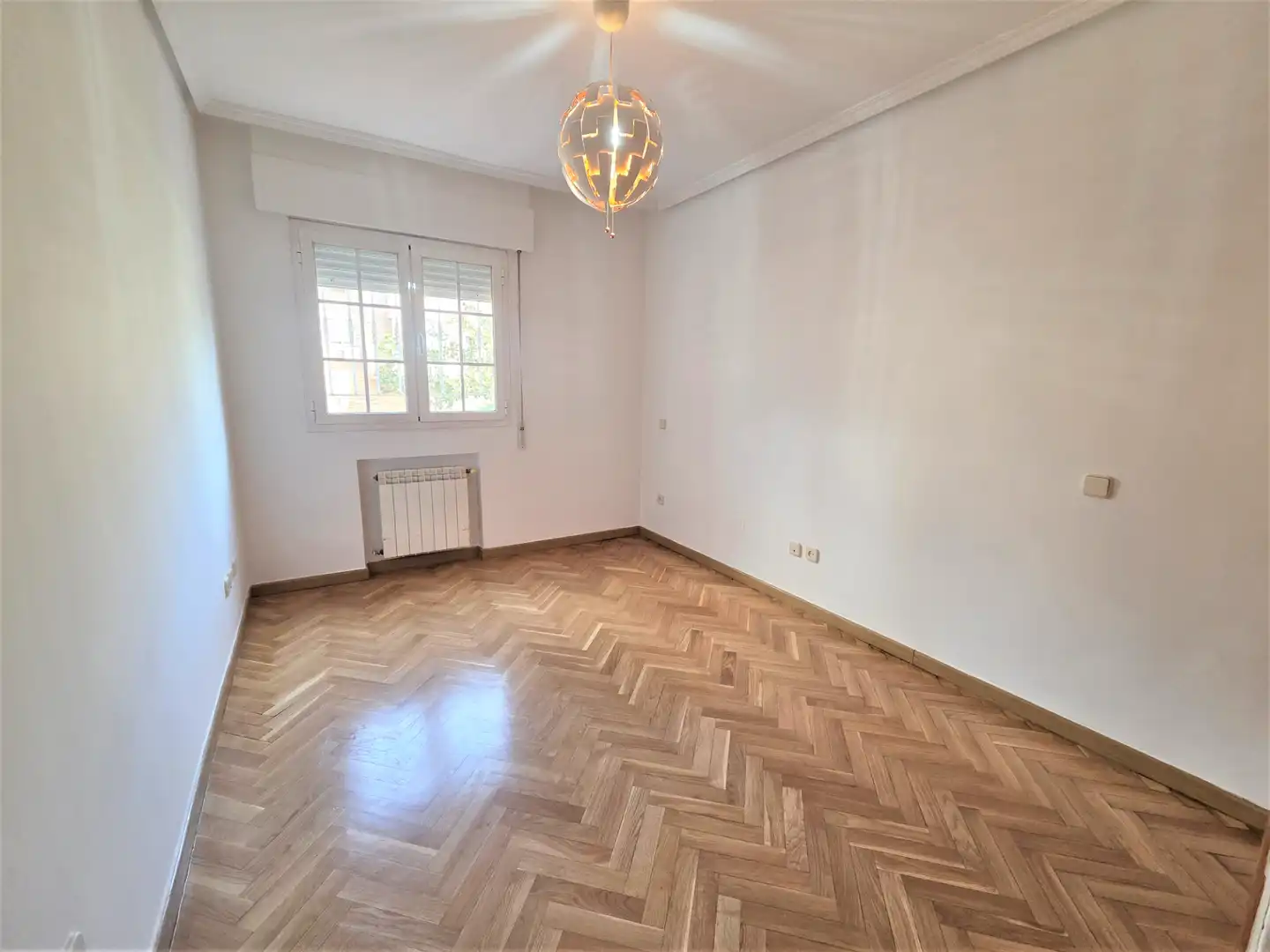 Habitación de Apartamento de alquiler en Villanueva del Pardillo con Calefacción, Parquet y Horno