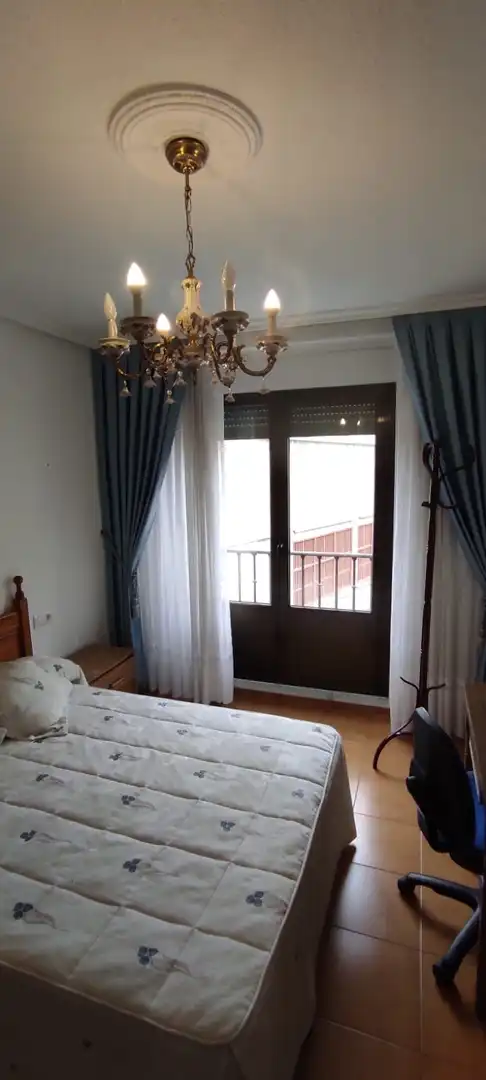 Wohnung zur Miete in Calle Mazas, Universidad - Tenerías