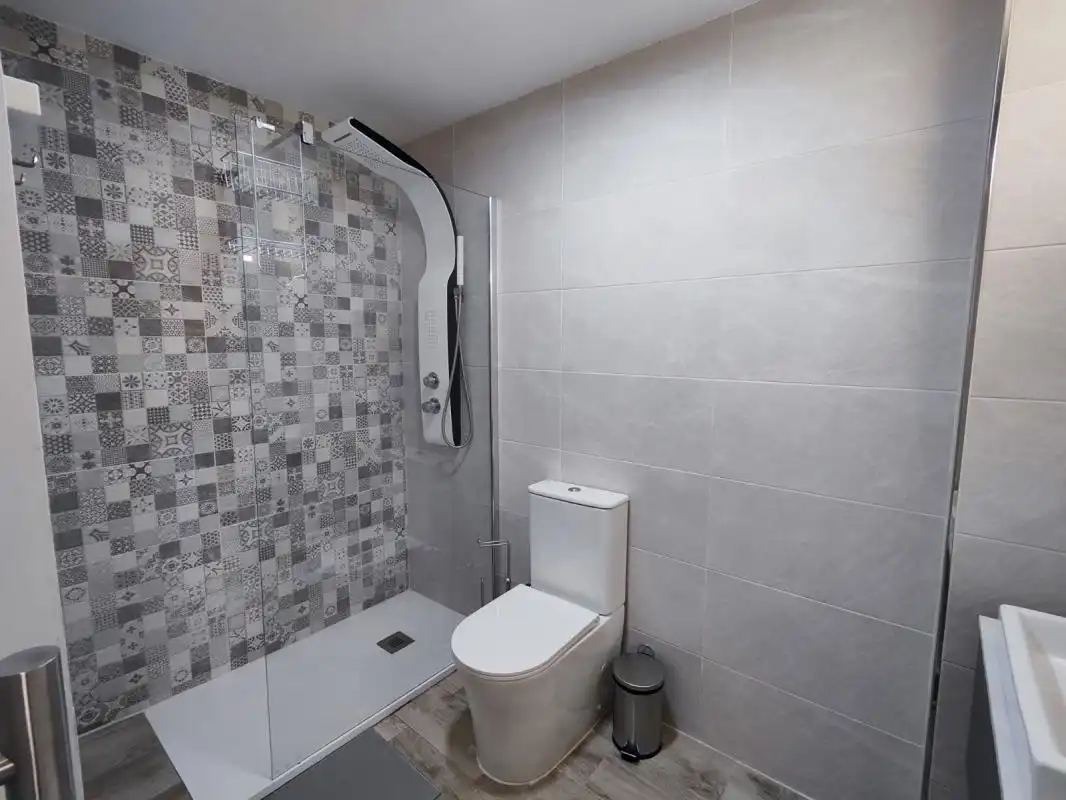 Baño de Edificio en venta en Málaga