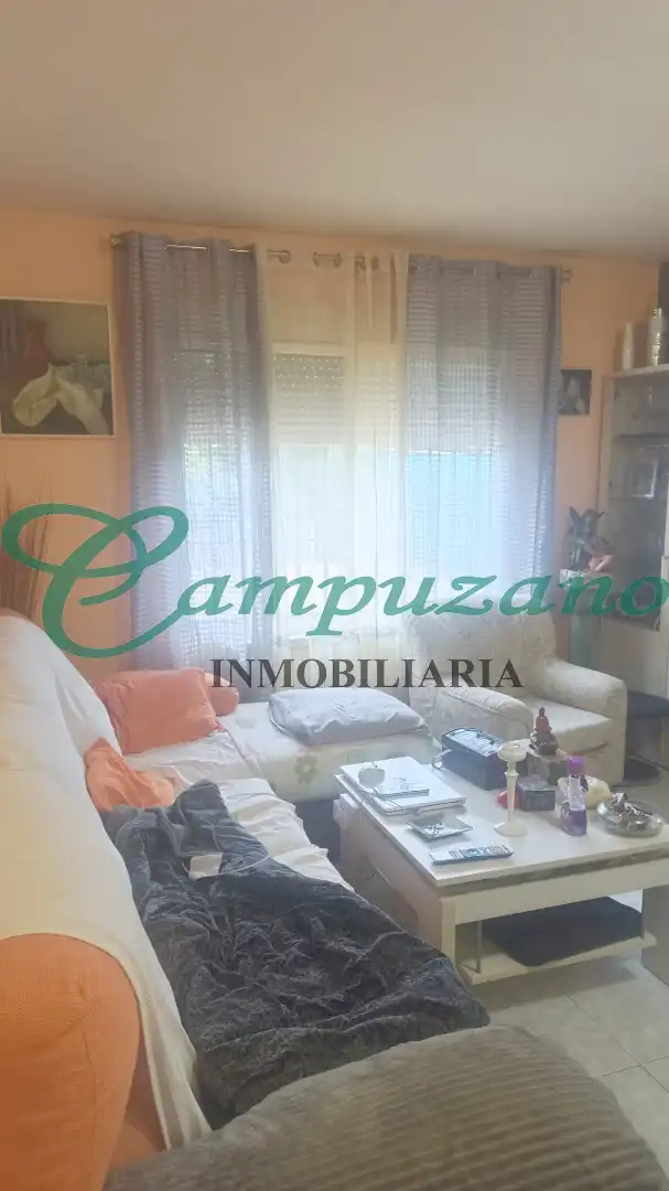 Habitación de Casa o chalet en venta en Pioz con Aire acondicionado, Calefacción y Jardín privado