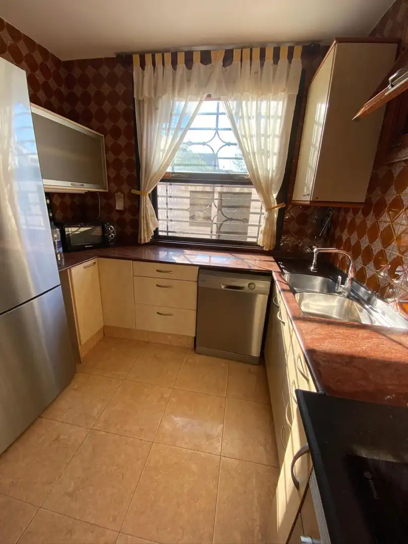 Cuina de Casa o xalet en venda en Sagunto / Sagunt amb Aire condicionat, Jardí privat i Terrassa