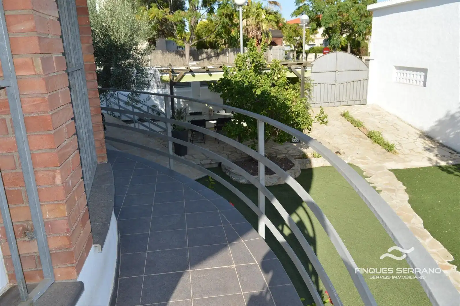 Terraza de Casa o chalet en venta en Vilanova i la Geltrú con Calefacción, Terraza y Trastero