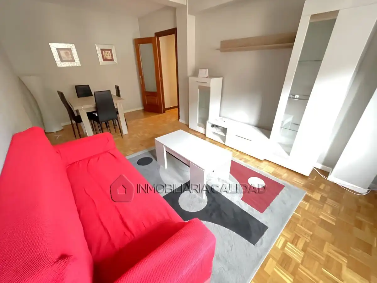Living room of Flat for rent in Burgos  with Heating and Furnished