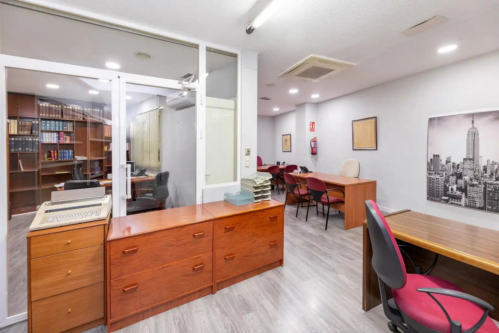 Business premises for sale in Calle Nazaríes 4, imagen 7