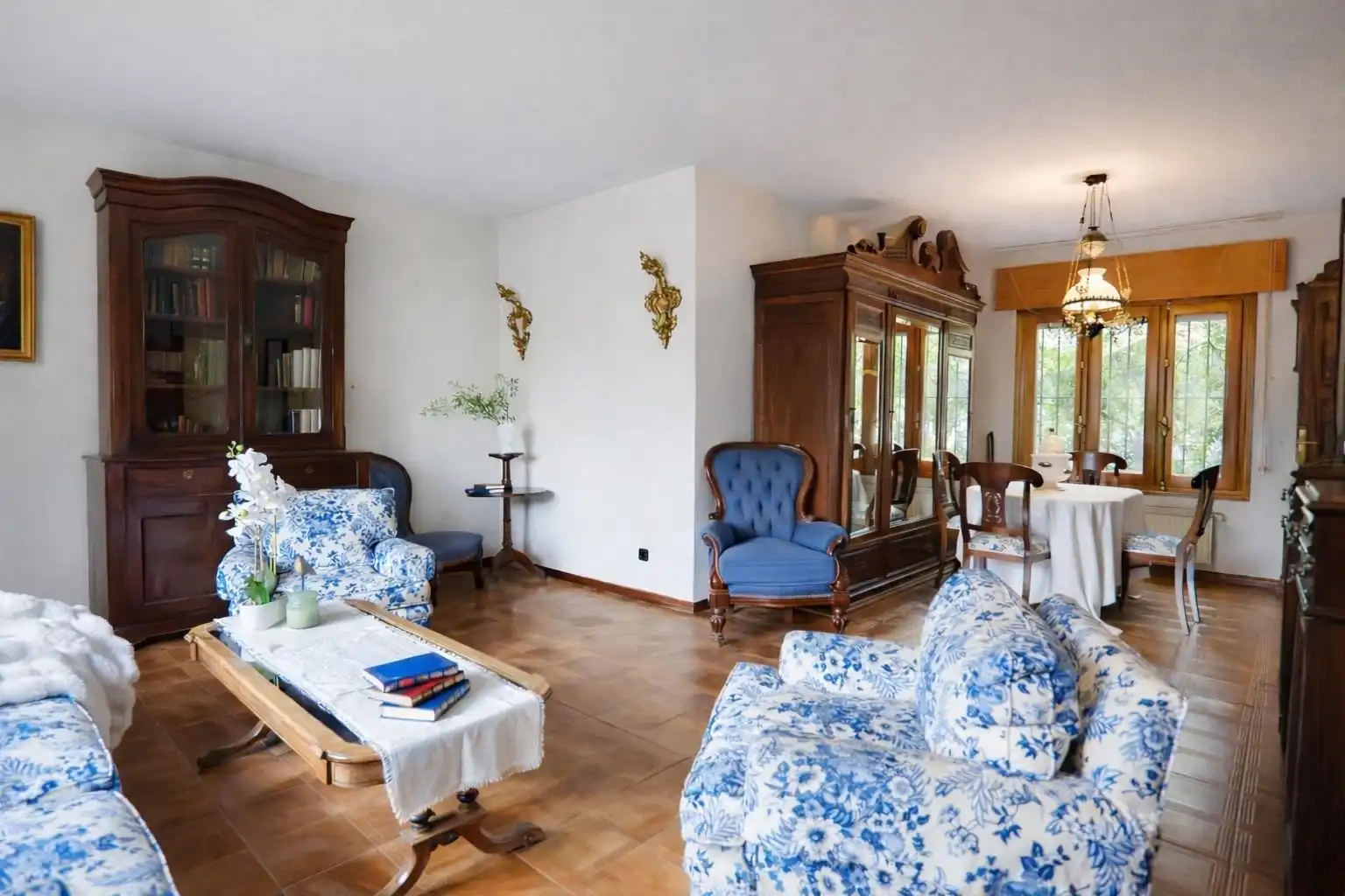 Sala de estar de Casa o chalet en venta en Torrelodones con Calefacción, Jardín privado y Terraza
