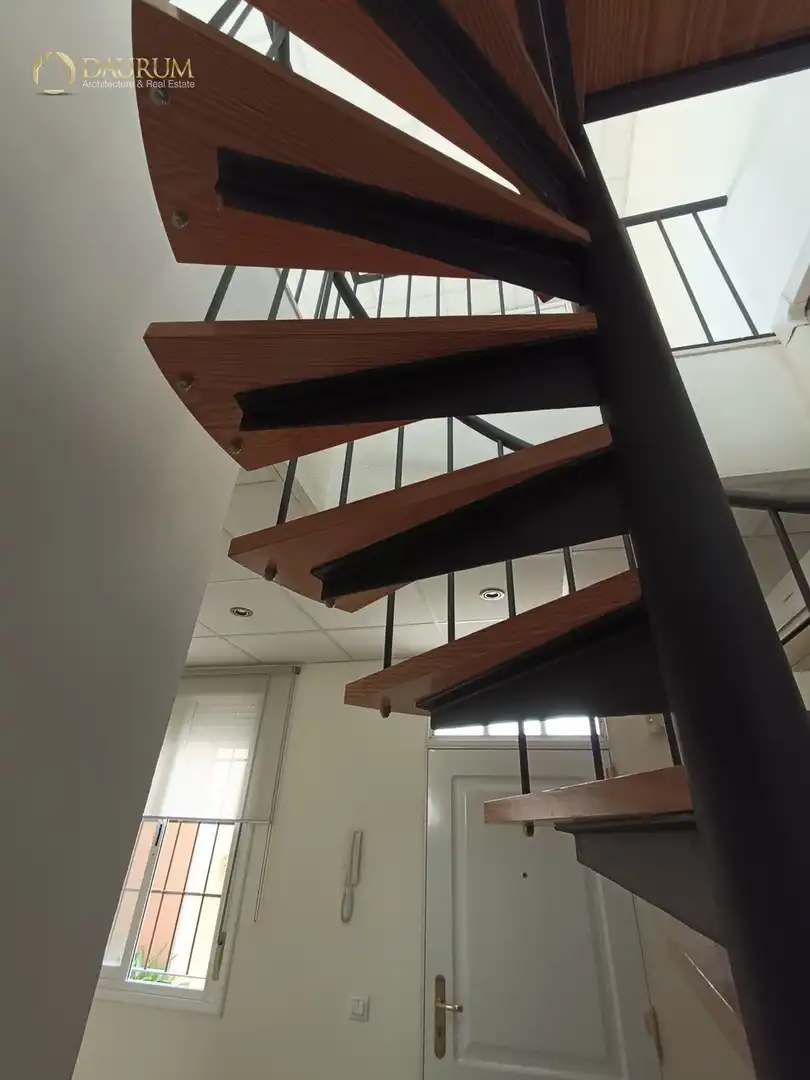 Dúplex en venta en Dos Hermanas con Aire acondicionado, Calefacción y Terraza