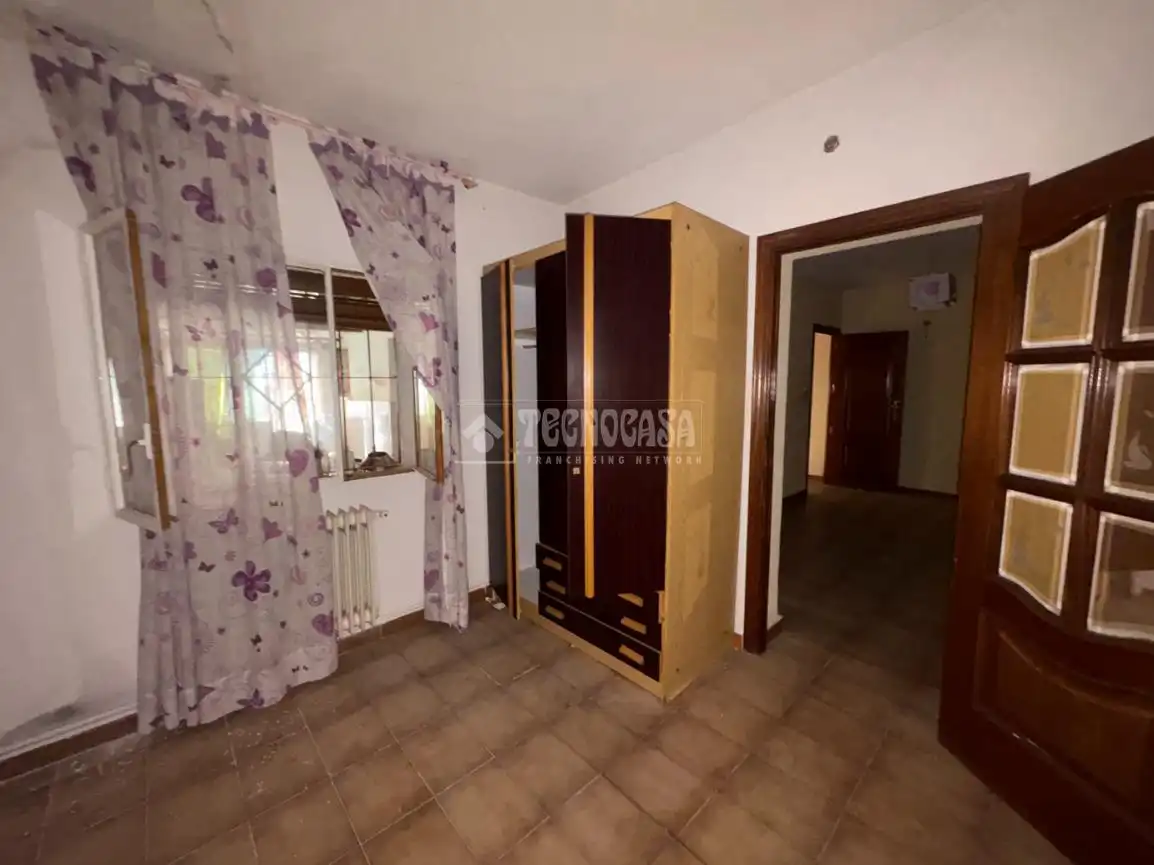 Dormitori de Casa adosada en venda en Navalcarnero amb Aire condicionat, Calefacció i Terrassa