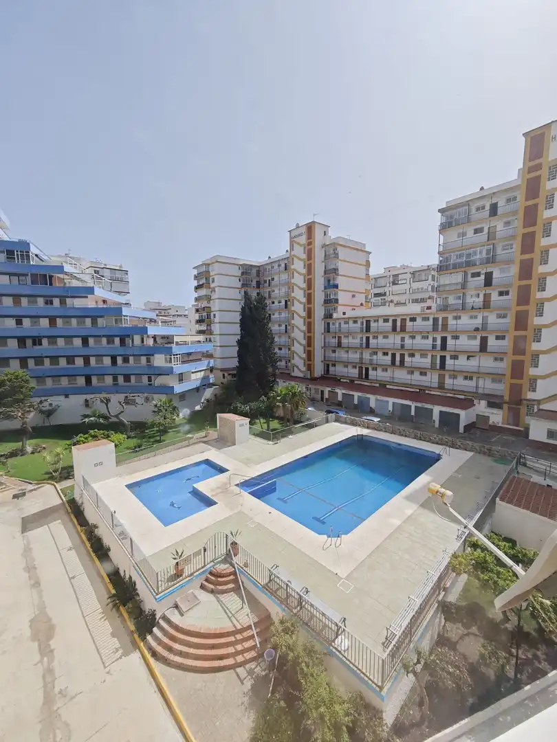 Wohnung mit Pool zum Verkauf in Torre del Mar