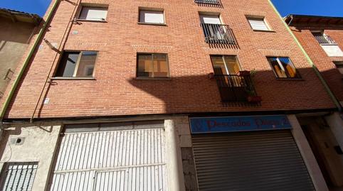 Photo 2 of Flat for sale in Santa Engracia, 3, Peñafiel, Valladolid