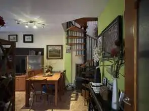 Comedor de Piso en venta en Olot, Girona