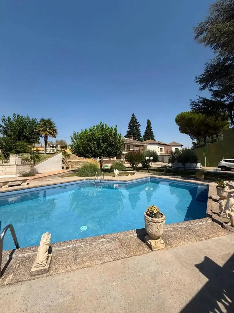 Piscina de Casa o chalet en venta en Bulbuente con Aire acondicionado, Calefacción y Jardín privado