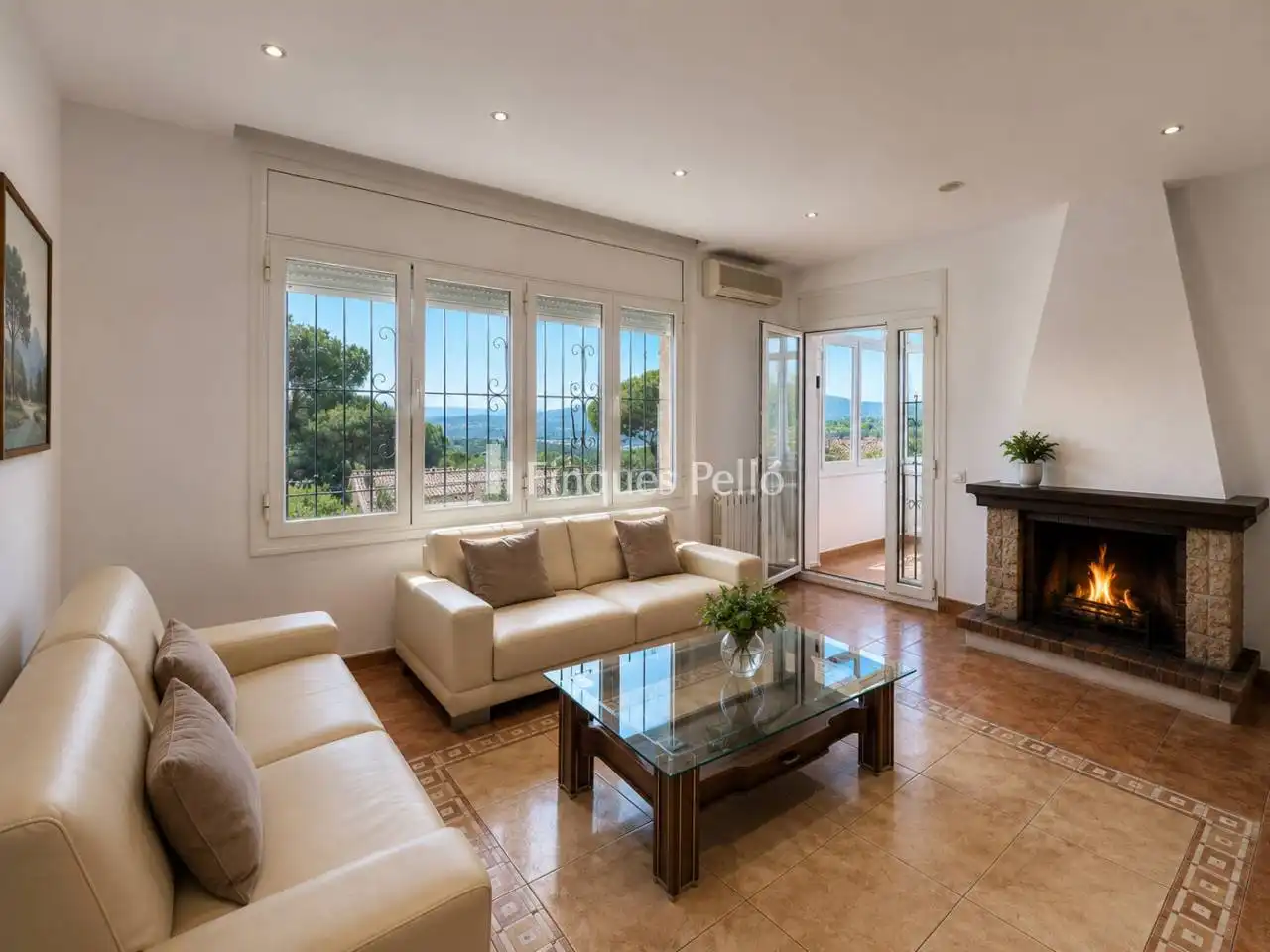 Living room of Houses for sale in Santa Cristina d'Aro  with Air Conditioner, Heating and Private garden