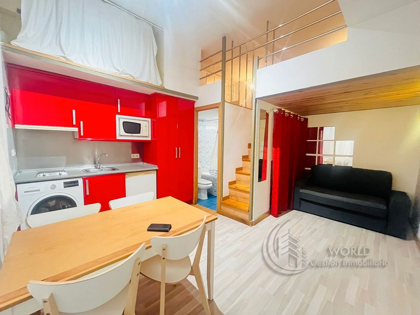 Cocina de Apartamento de alquiler en  Madrid Capital con Calefacción, Amueblado y Lavadora
