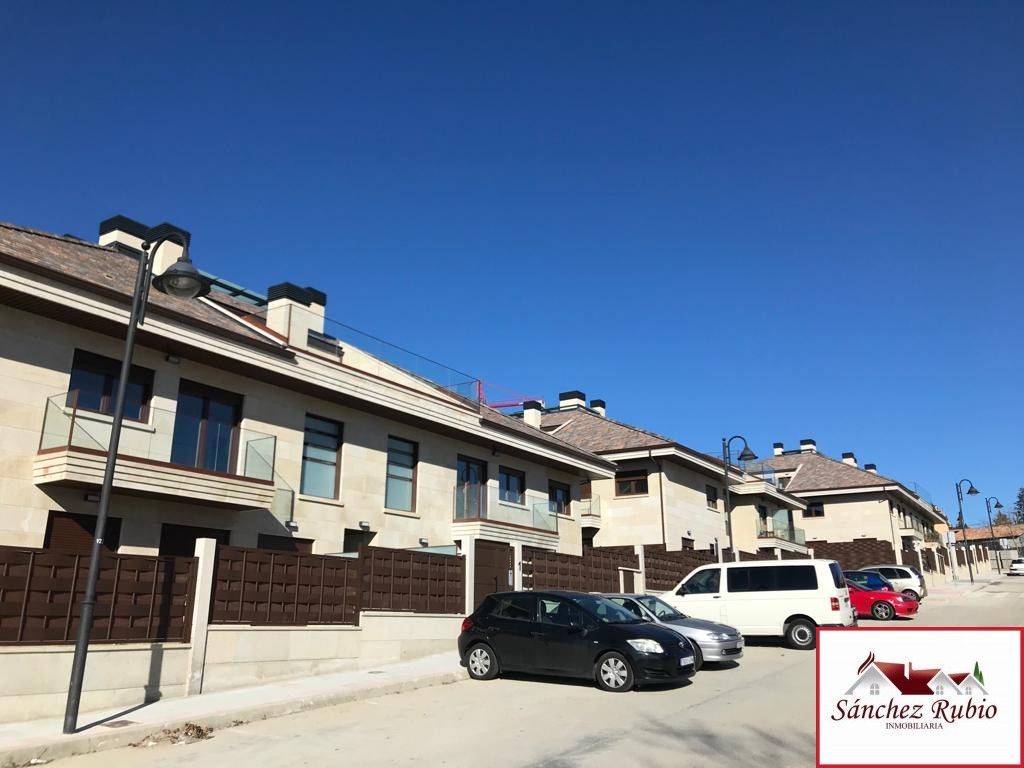 Exterior view of Flat to rent in Galapagar  with Air Conditioner, Heating and Terrace