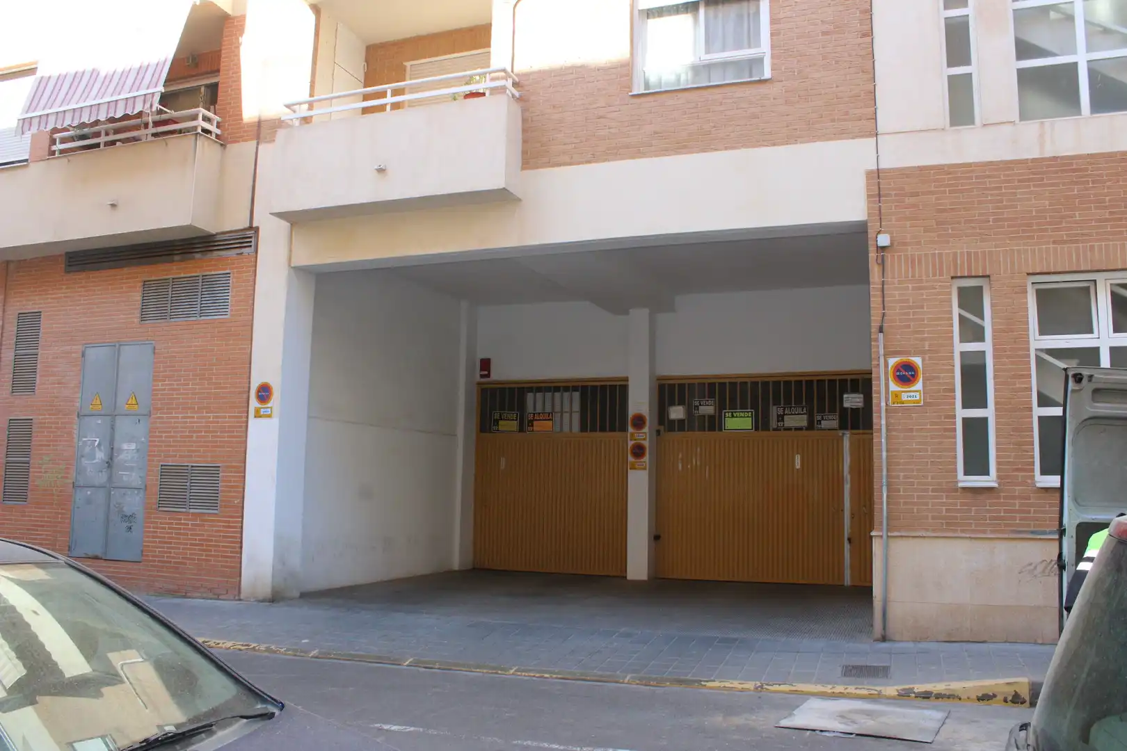Vista exterior de Garatge en venda en Alicante / Alacant
