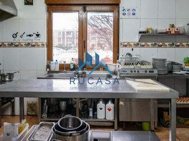 Casa in vendita a Barrio Requejada