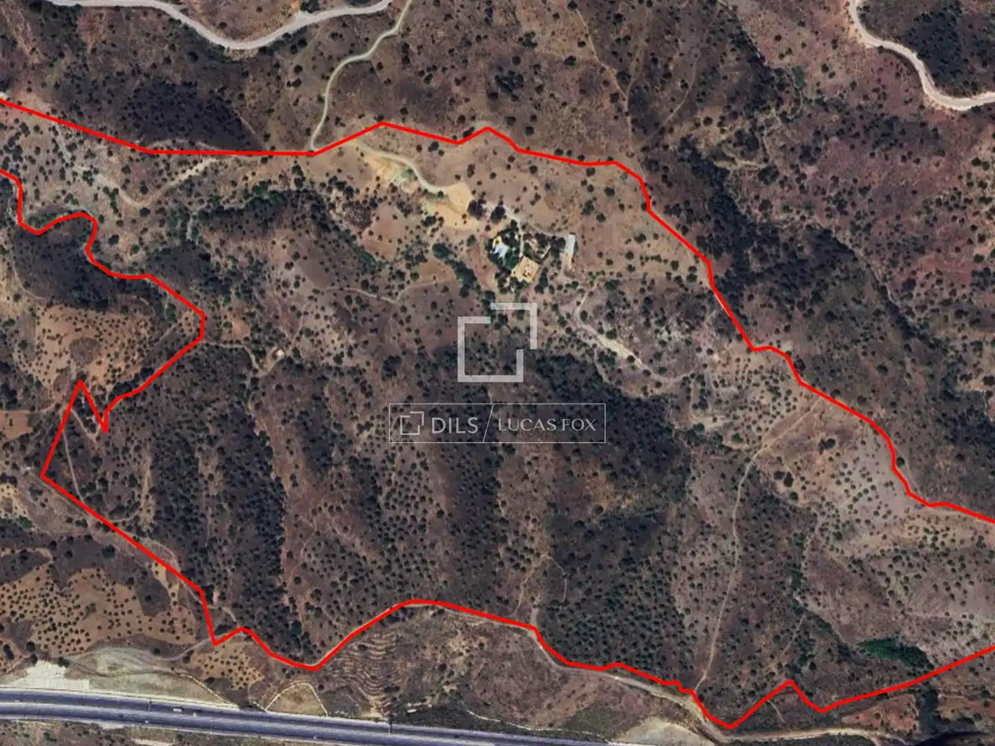 Finca rústica en venda en Málaga amb Jardí privat, Terrassa i Piscina
