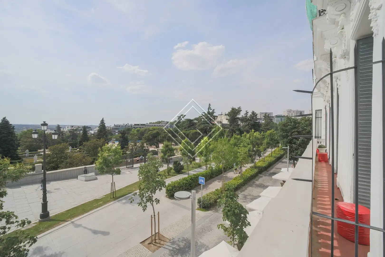 Office space with lift to rent in Calle de San Quintín, imagen 4