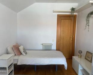 Bedroom of House or chalet to share in Boadilla del Monte  with Air Conditioner, Heating and Furnished