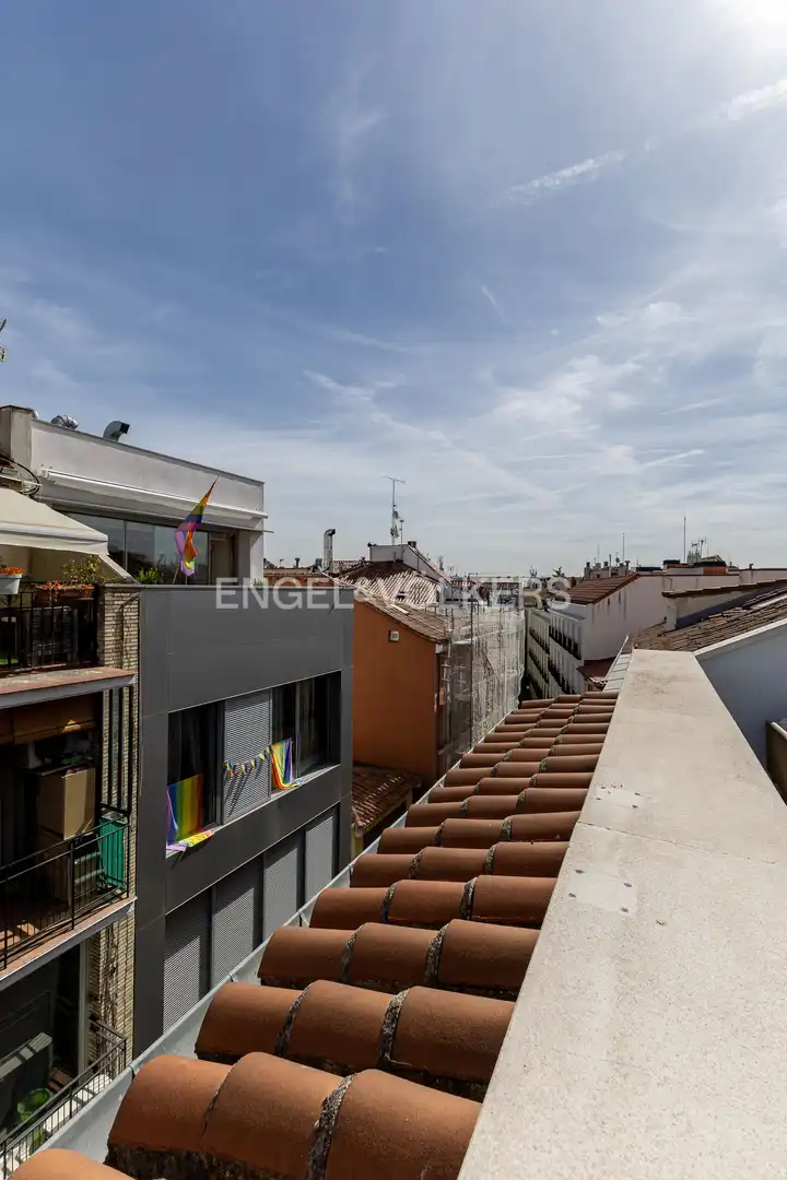 Exterior view of Attic for sale in Madrid  with Air Conditioner, Heating and Parquet flooring