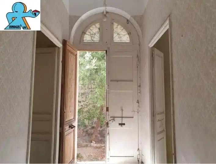 Xalet amb jardí en venda a Portbou