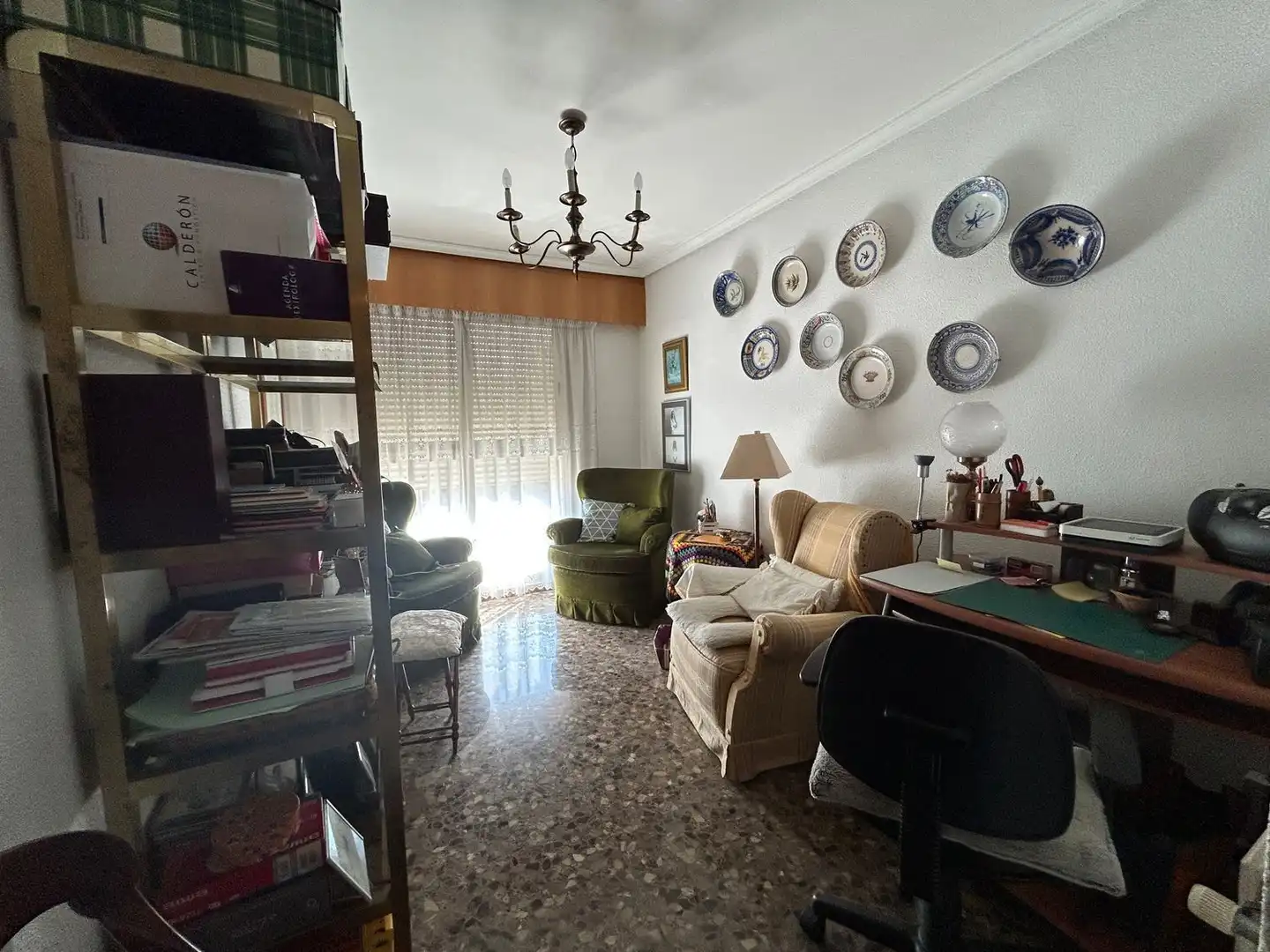 Sala d'estar de Pis en venda en Castellón de la Plana / Castelló de la Plana amb Calefacció, Traster i Alarma