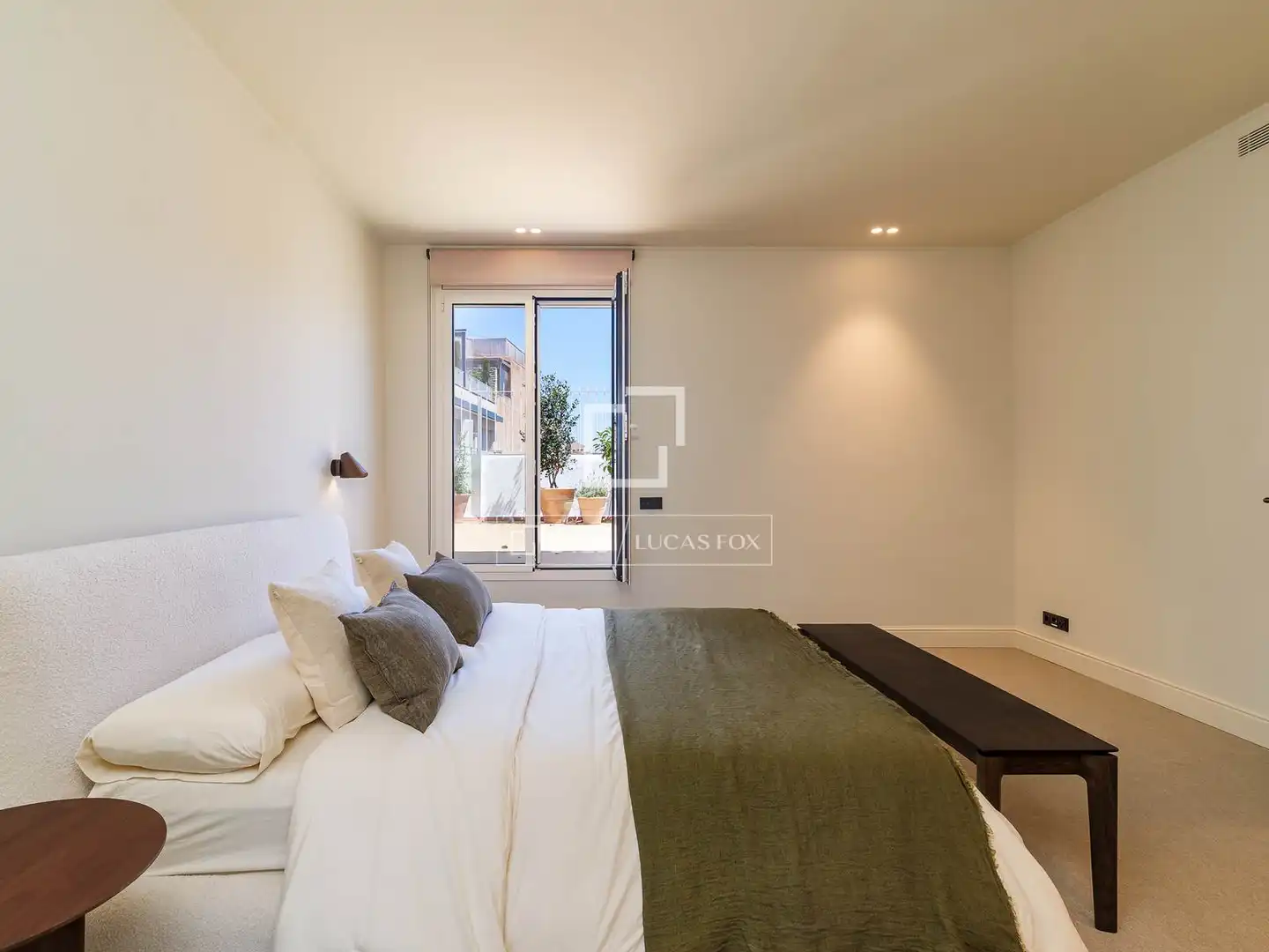 Habitación de Ático en venta en Barcelona con Aire acondicionado, Calefacción y Terraza