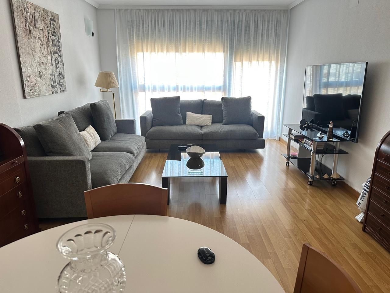 Living room of Flat for sale in  Madrid Capital  with Heating, Parquet flooring and Storage room