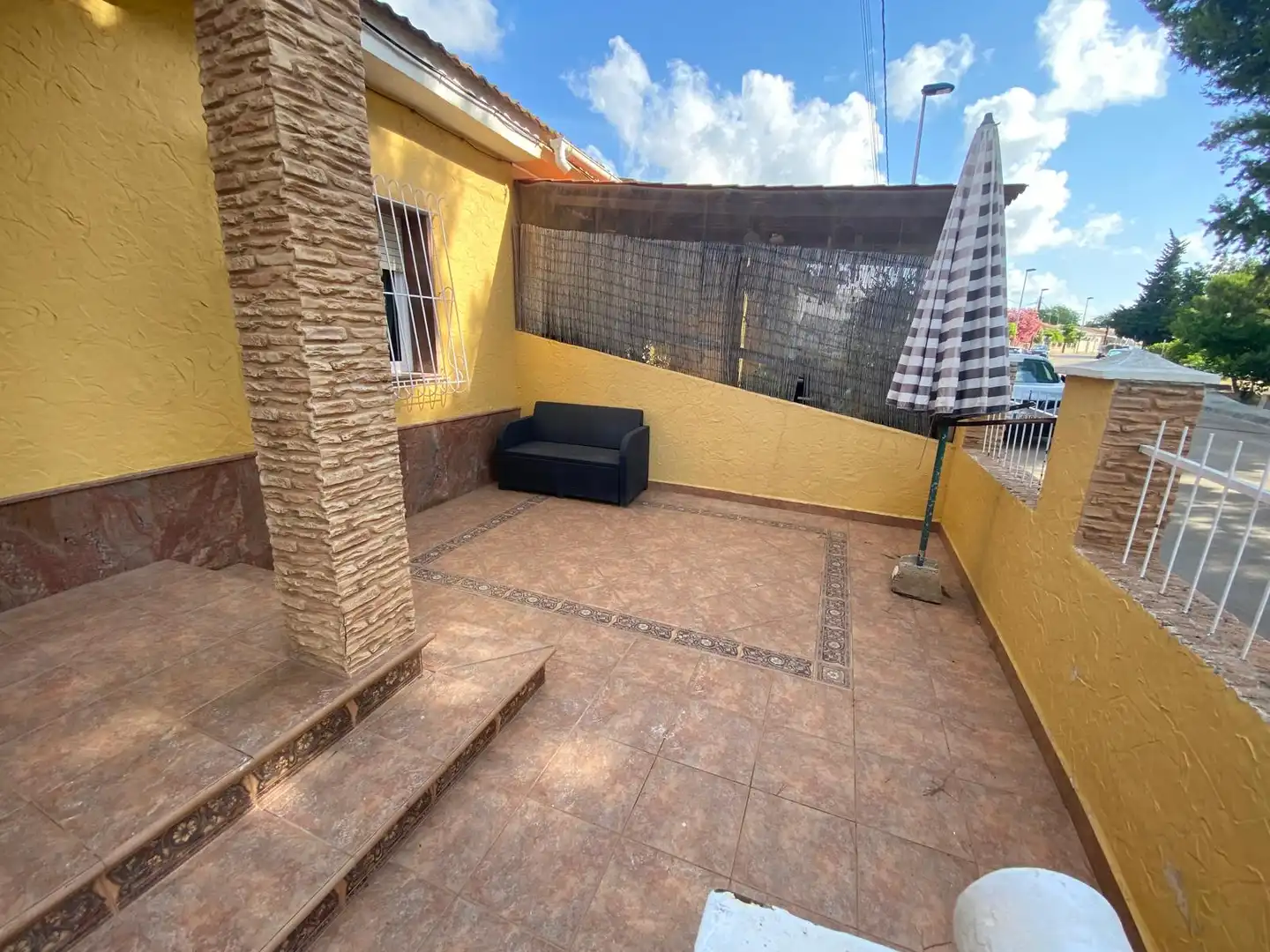 Adossat amb jardí en venda a Roda, imagen 2