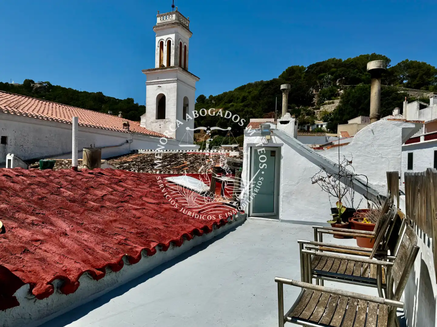 Casa amb terrassa en venda a Ferreries poble, imagen 3