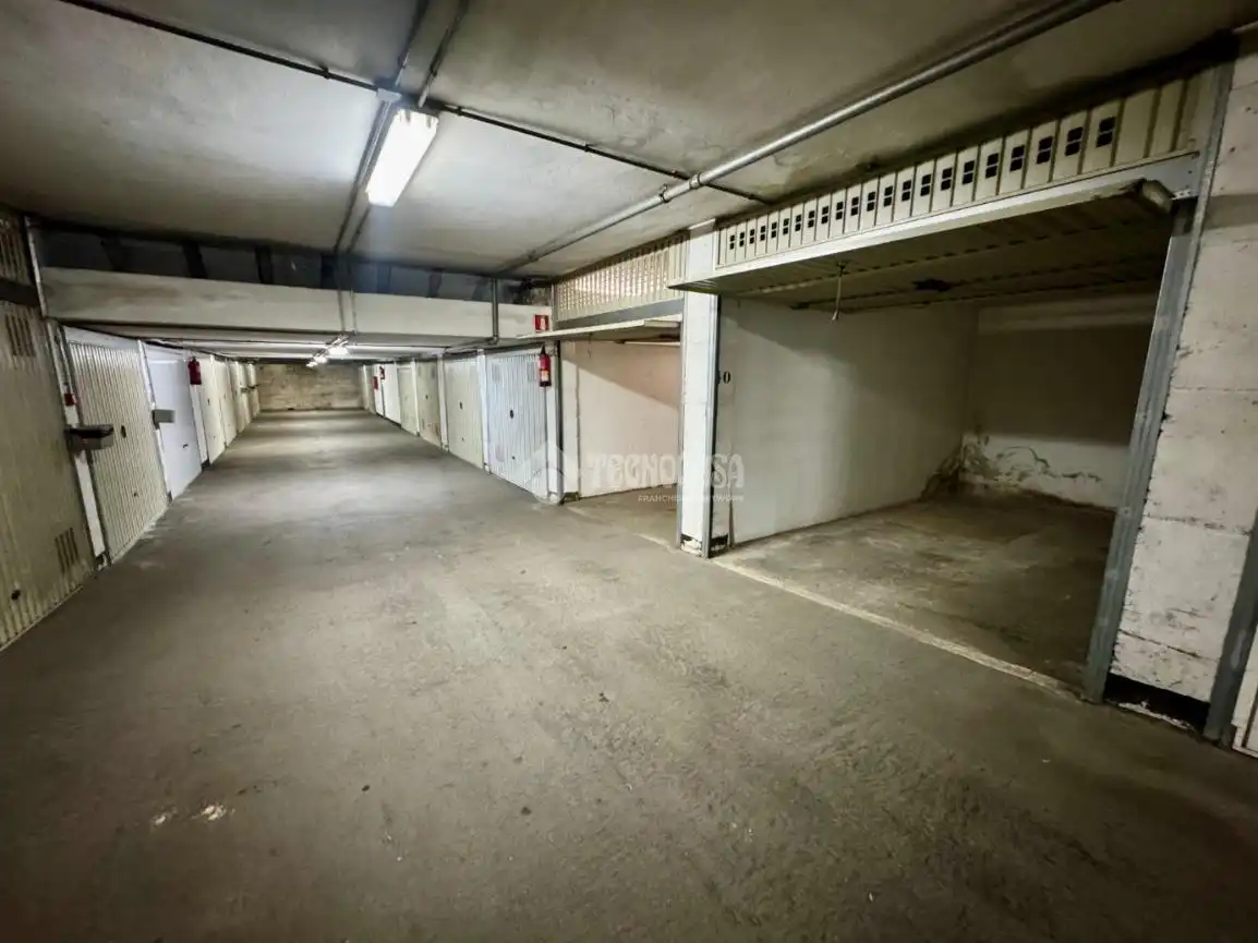 Parking de Garaje en venta en El Astillero  