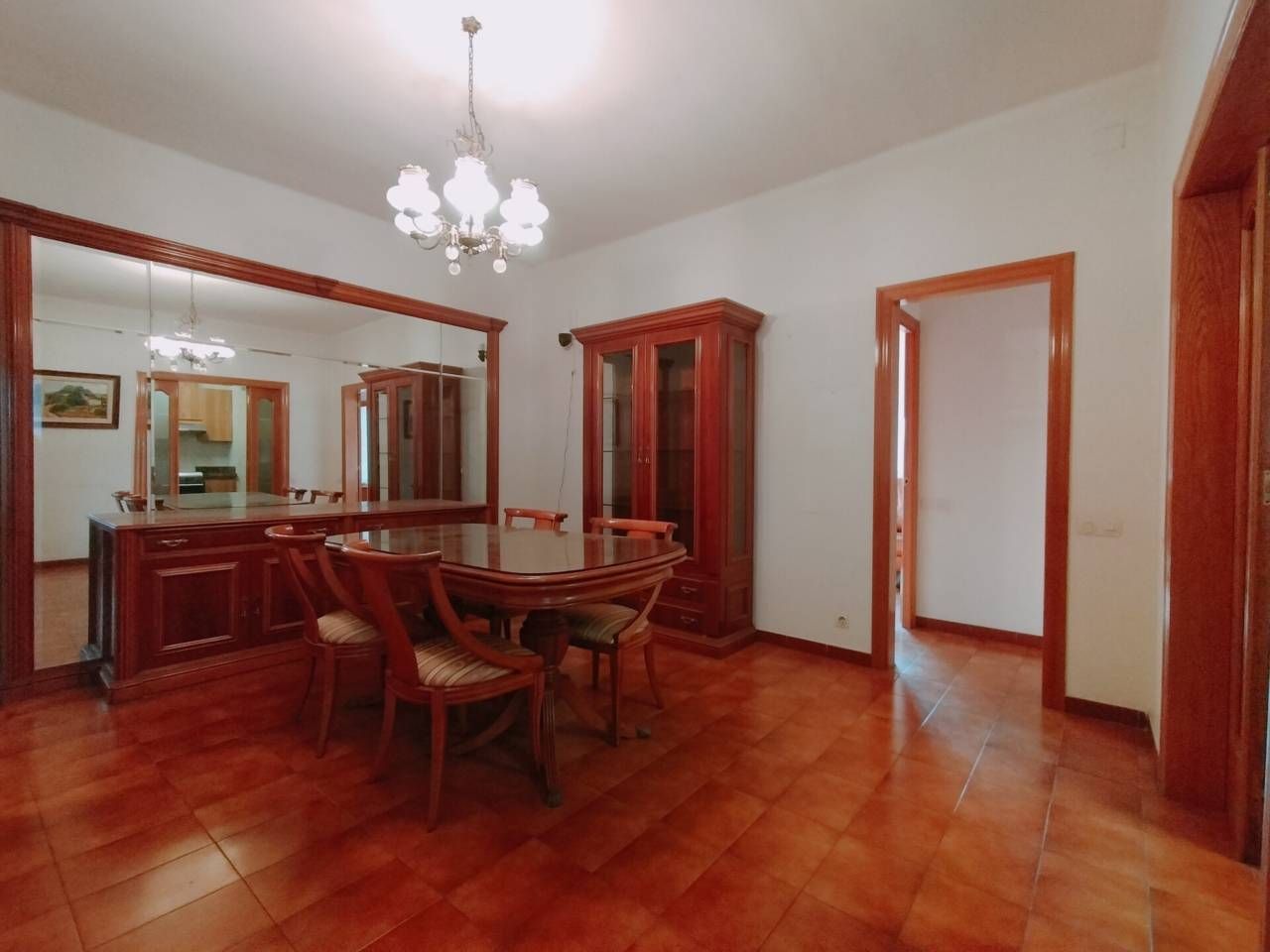 Comedor de Piso en venta en Terrassa con Balcón