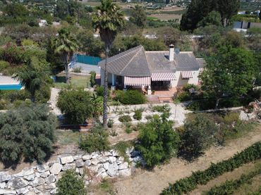 Casa rústica con piscina en venta en El Cigarral - Dehesa - Borrajo