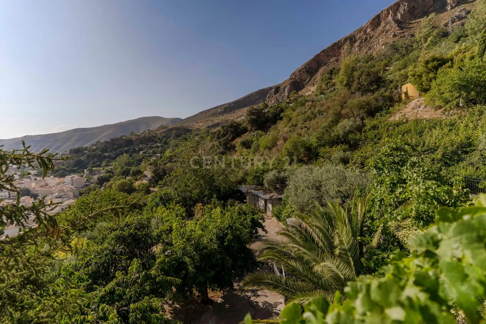 Vista exterior de Casa o chalet en venta en Güéjar Sierra con Jardín privado, Trastero y Piscina