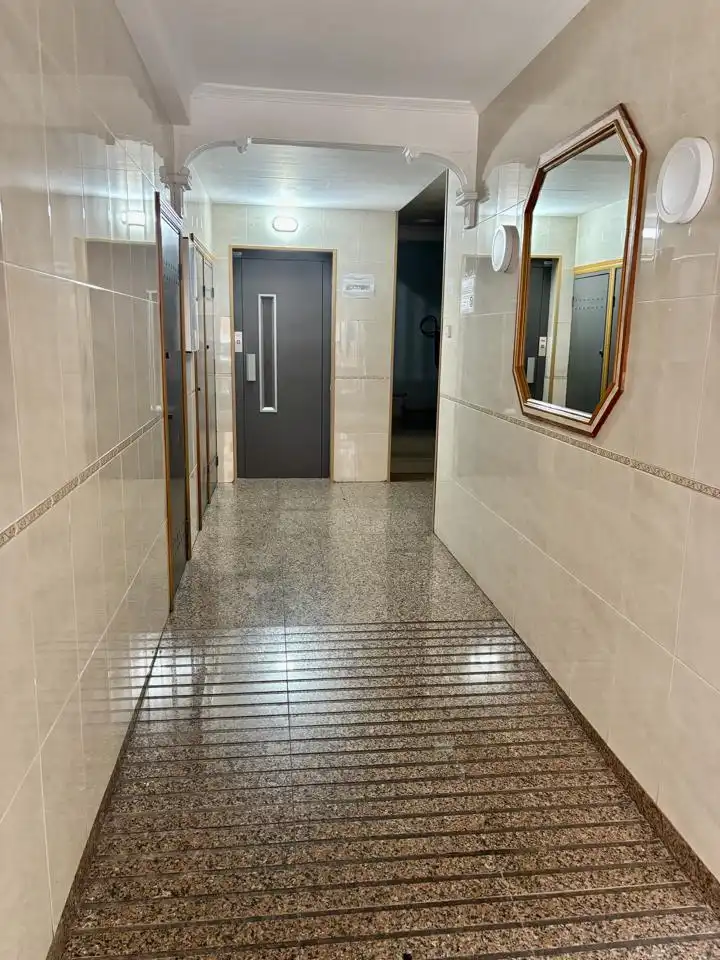 Piso con ascensor en venta en Calle de Eugenia Bueso, imagen 32