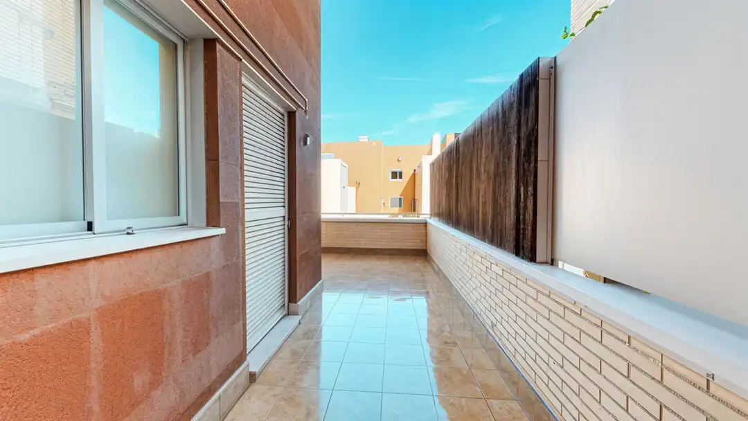 Terrace of Flat for rent in  Madrid Capital  with Air Conditioner, Heating and Private garden