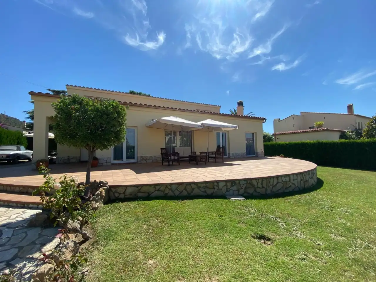 Vista exterior de Casa o chalet en venta en L'Estartit con Aire acondicionado, Calefacción y Jardín privado