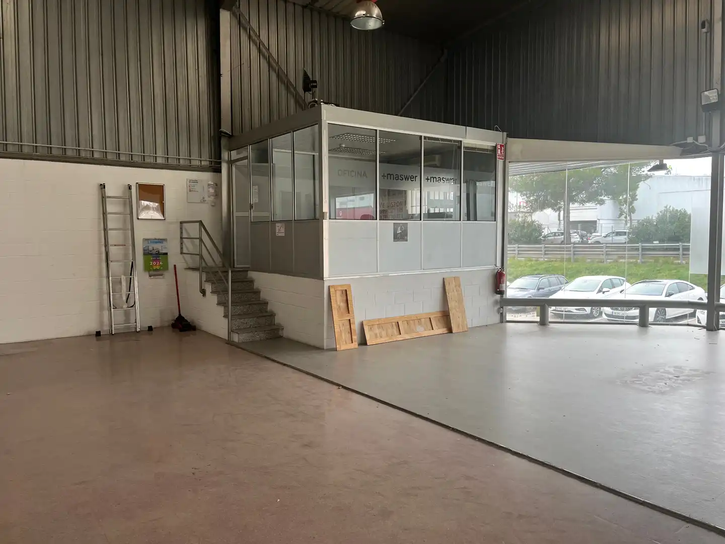 Nave industrial en venta en Sant Esteve Sesrovires