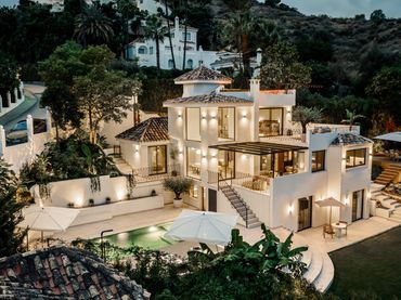 Casa con piscina en venta en Marbella Centro